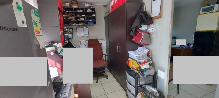 13 Bedroom Property for Sale in Brandwag Free State